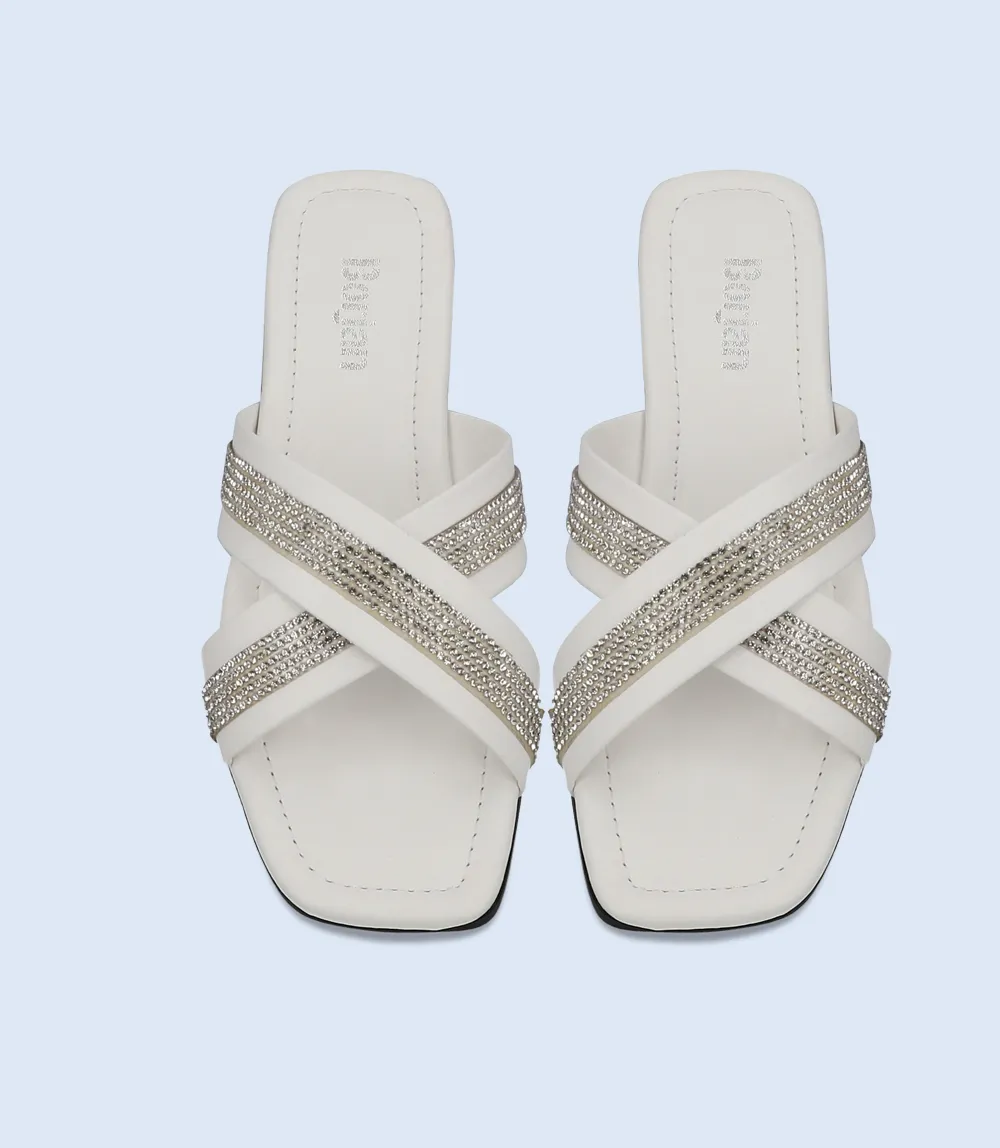 BW8358-WHITE-Women Casual Slipper