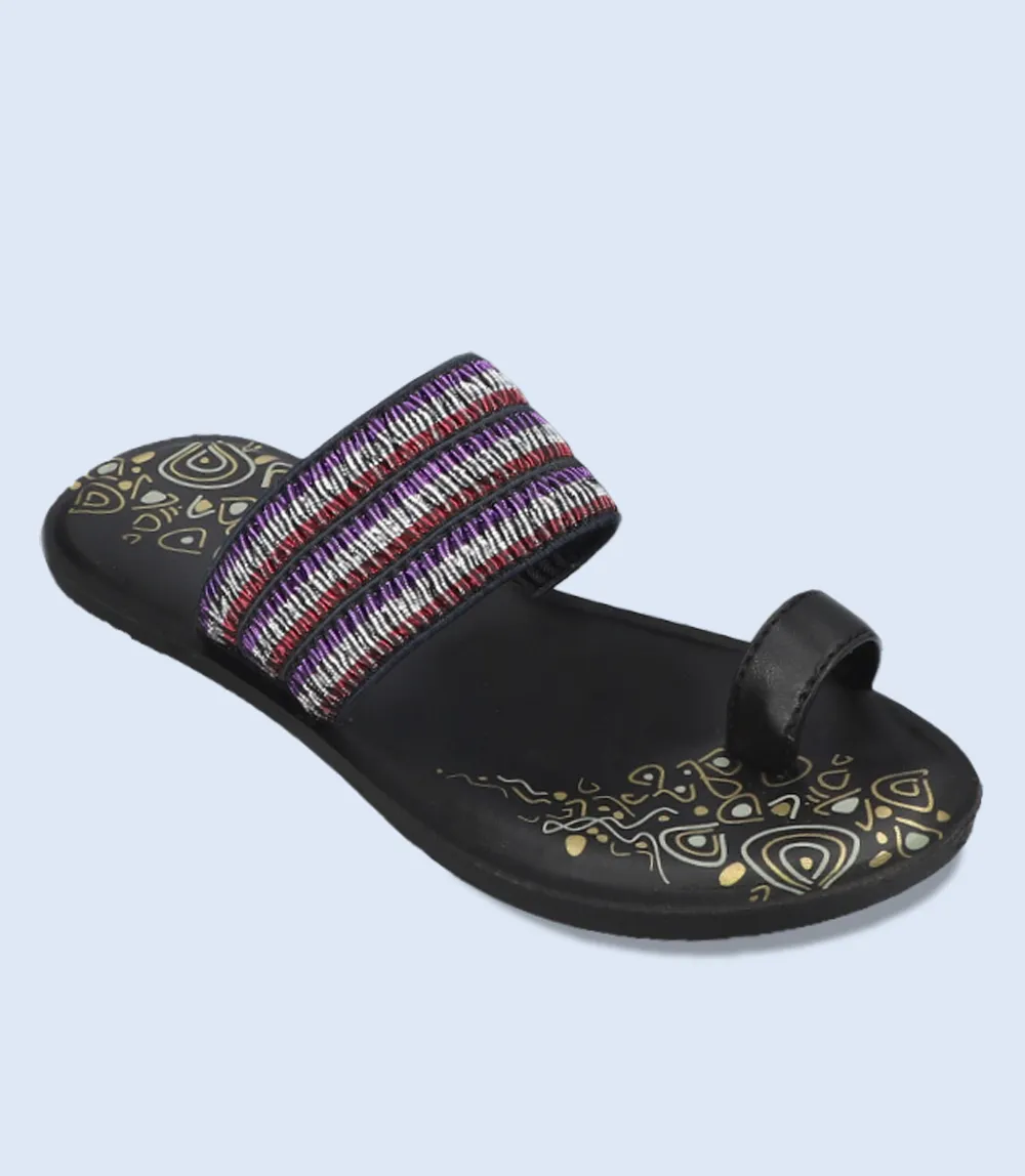 BW9377-BLACK-Women Casual Chappal