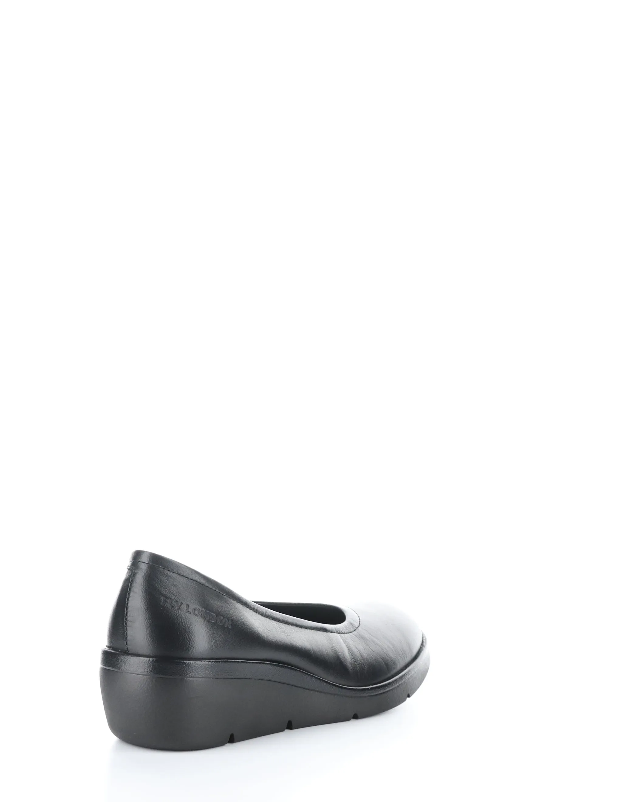 NUMA570FLY 000 BLACK Slip-on Shoes