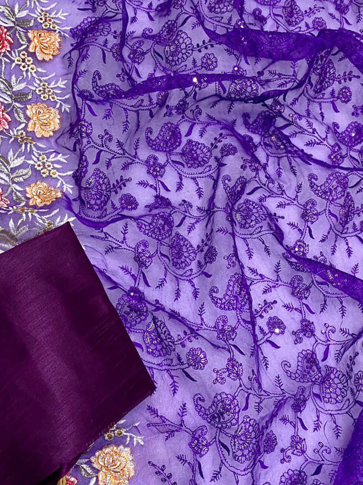 Odette Women Purple Organza Saree With Unstitched Blouse