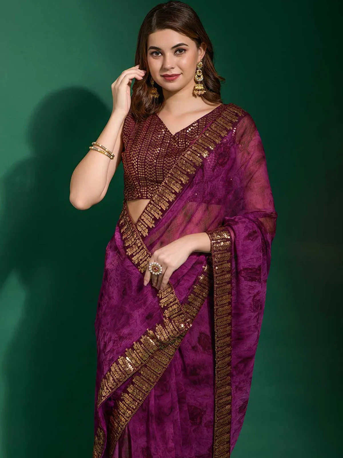 Odette Women Violet Georgette Saree With Blouse Piece