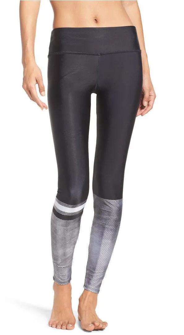 Onzie Graphic Legging Hex