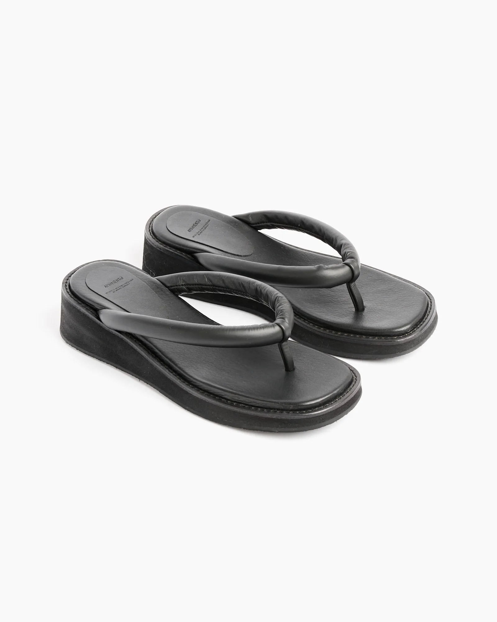 Padded Strap Flip Flop in Black