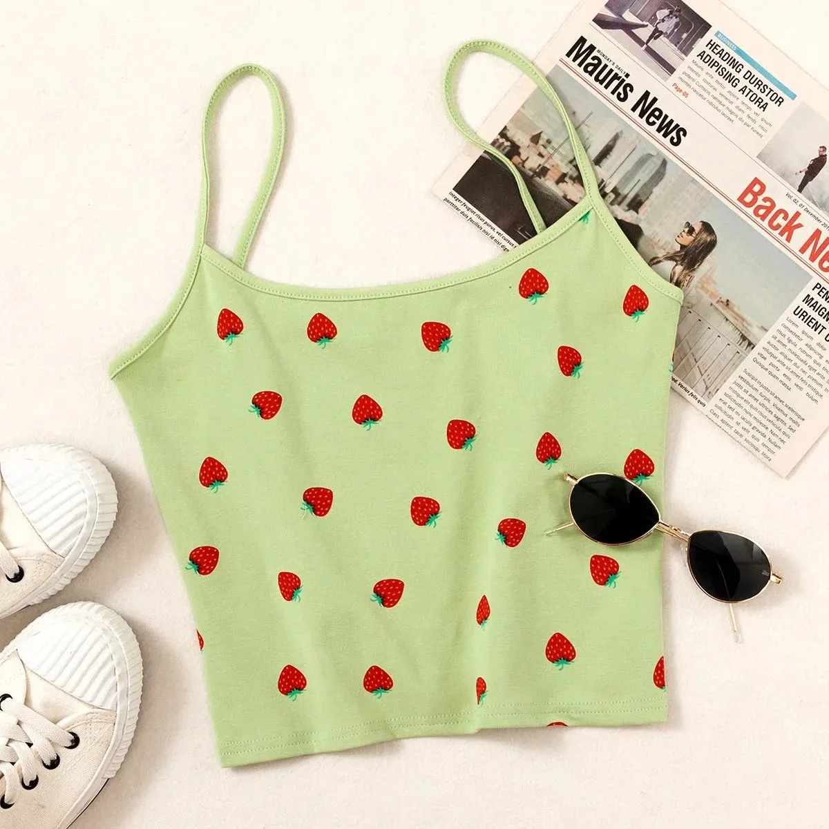 Strawberry Printed Sleeveless Camis Tops