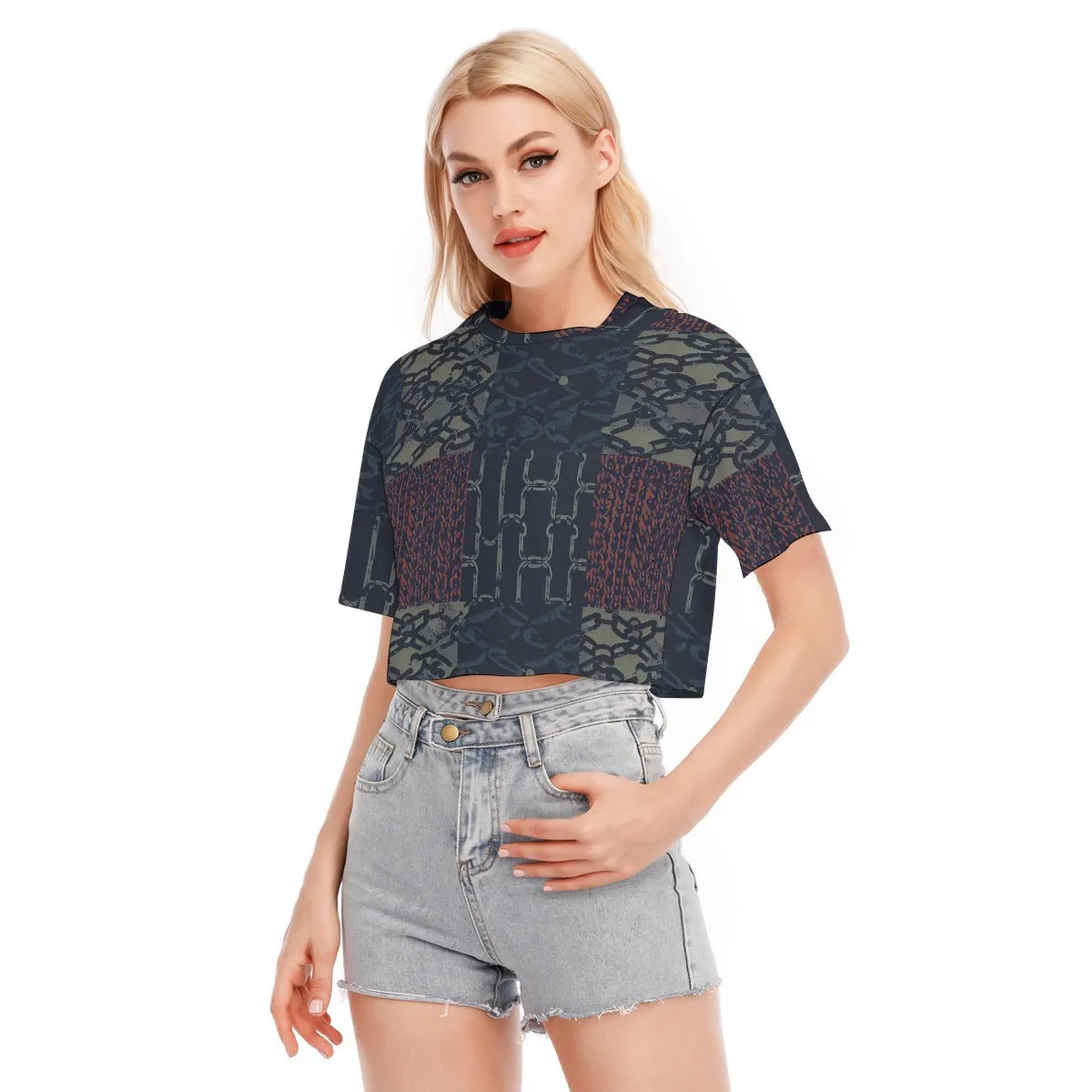 Vampire Art Grunge Patchwork Women's Cropped T-shirt 100% Cotton - Chains and Rust