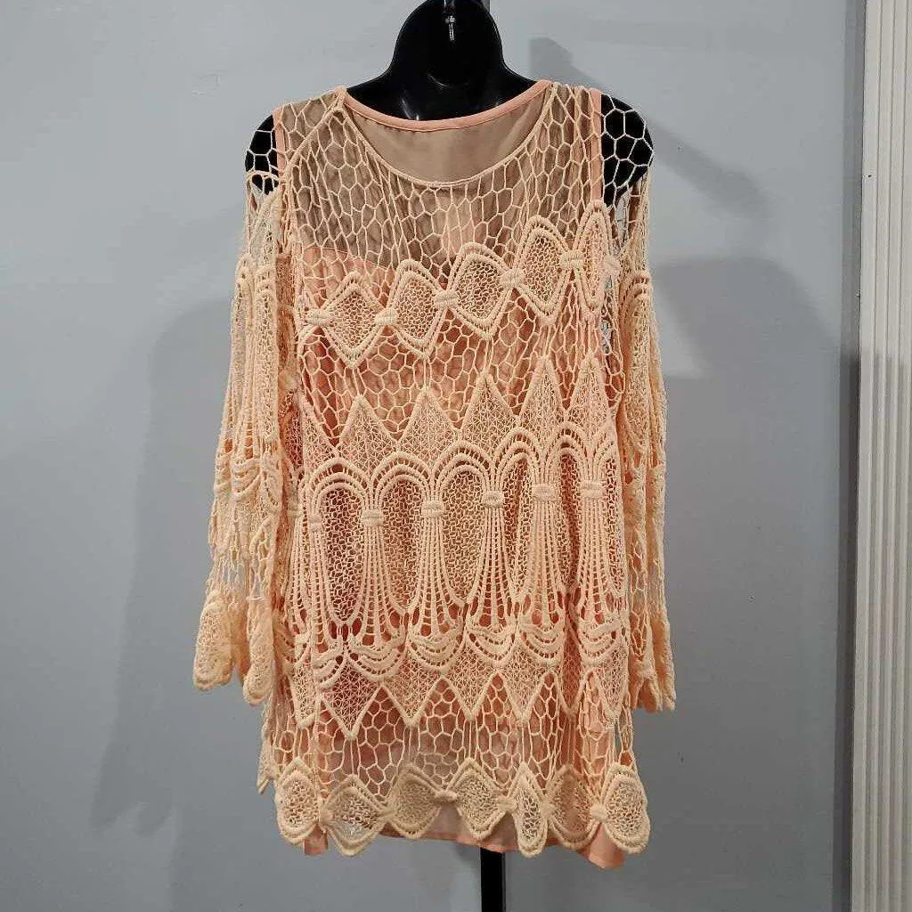 Vince Camuto Top XL