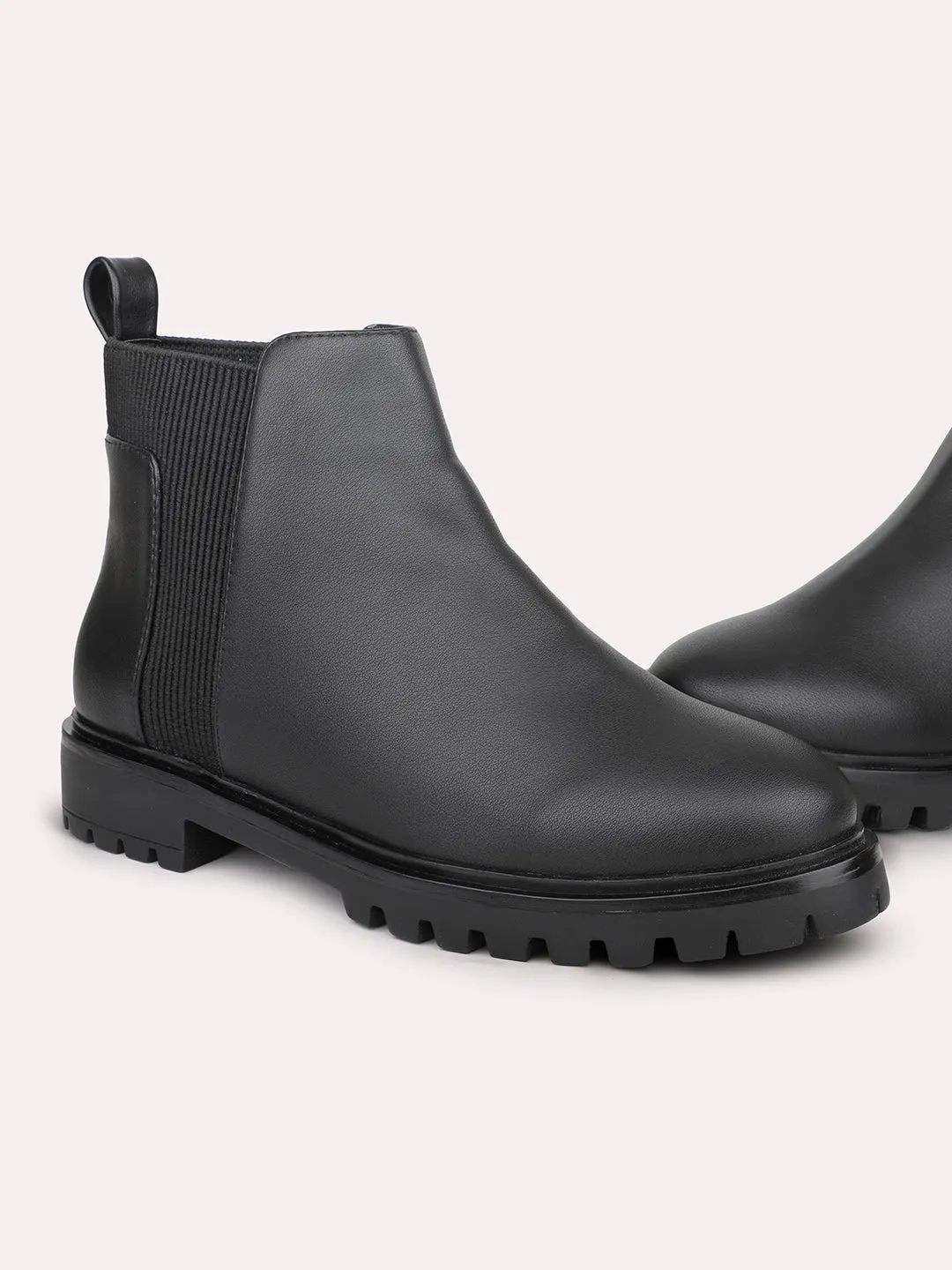 Women Black Chelsea Boots